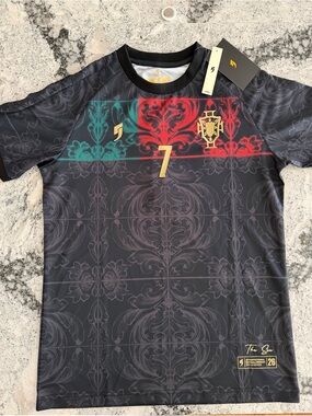 Comma Football Ronaldo The Siu shirt